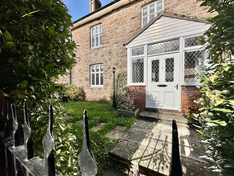 View Full Details for The Street, Draycott, Cheddar - EAID:laurelandwyldeapi, BID:1