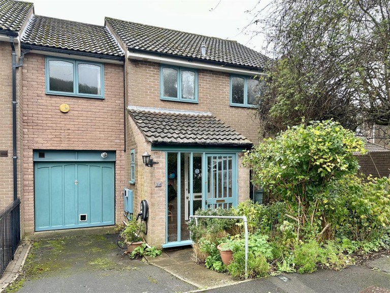 View Full Details for Starrs Close, Axbridge - EAID:laurelandwyldeapi, BID:1