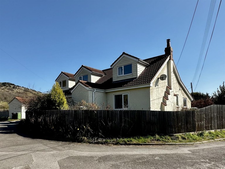View Full Details for Big Tree Close, Compton Bishop, Axbridge - EAID:laurelandwyldeapi, BID:1