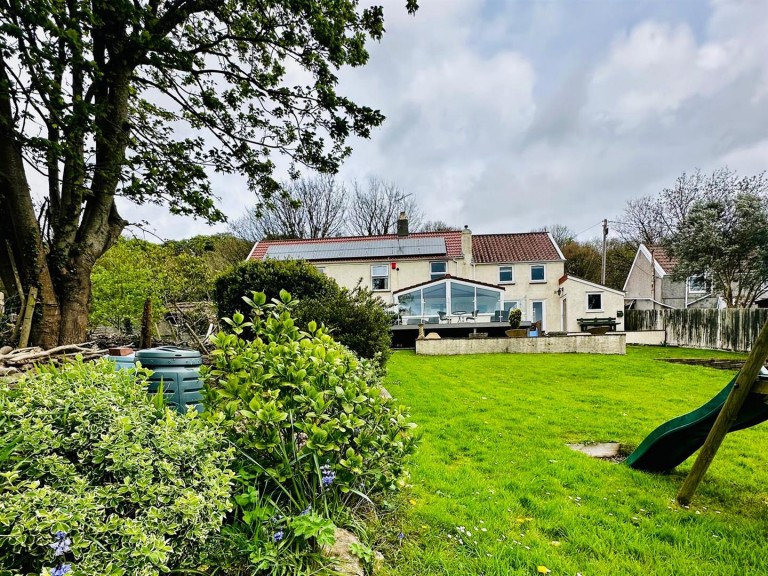 View Full Details for Castle Hill, Banwell - EAID:laurelandwyldeapi, BID:1